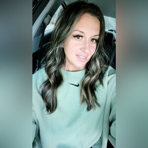 Meet your Posher, Kaitlyn